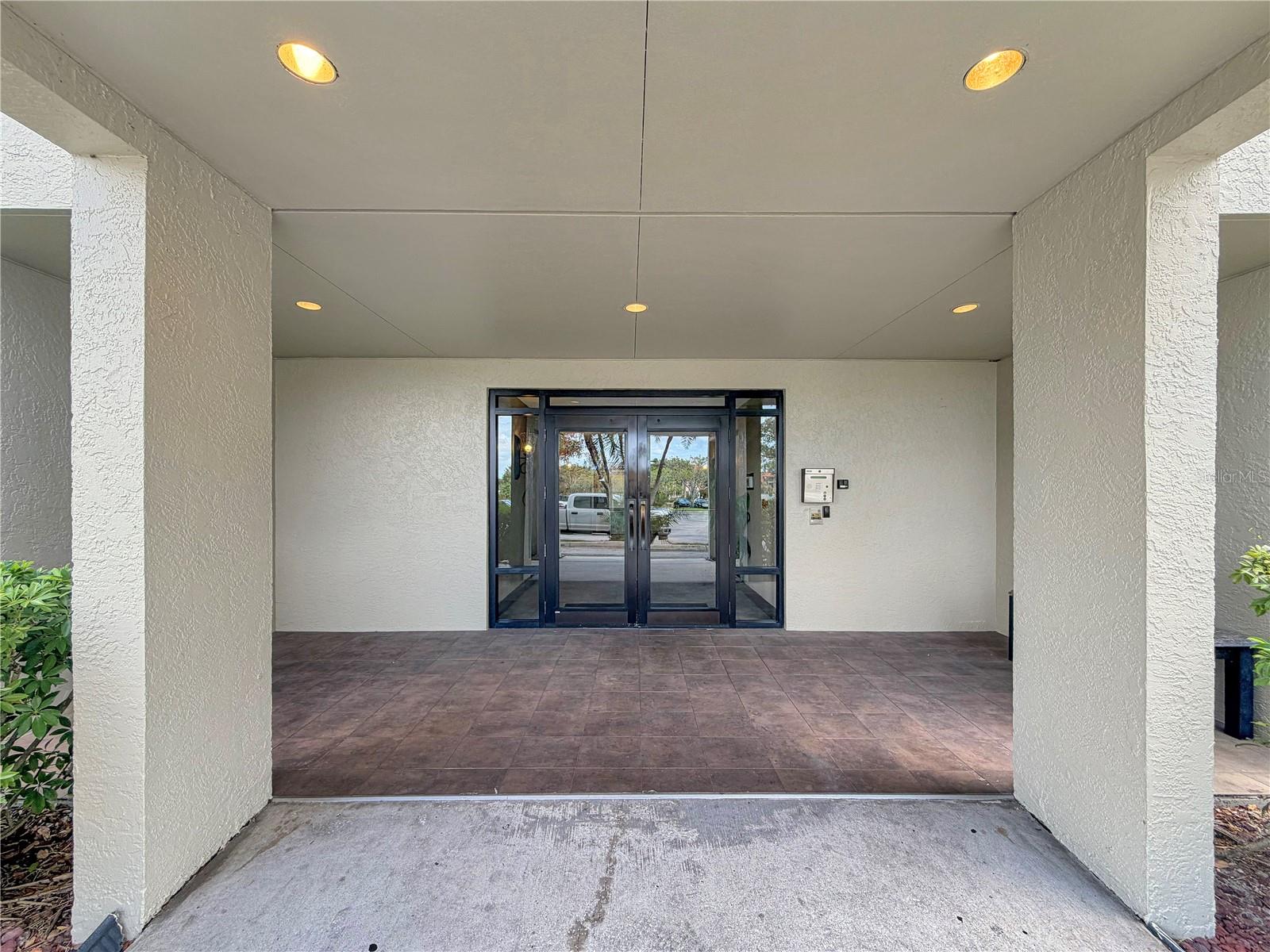 2333 FEATHER SOUND DR #C507 — photo 23