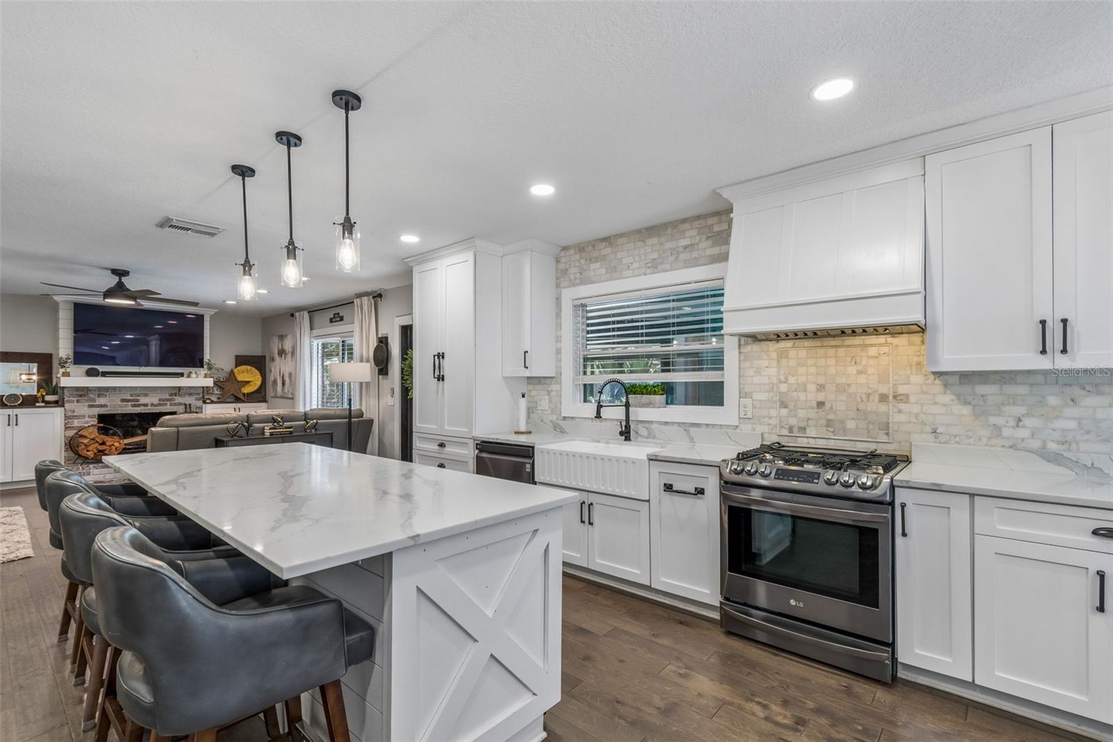 4528 W WOODMERE RD — photo 37