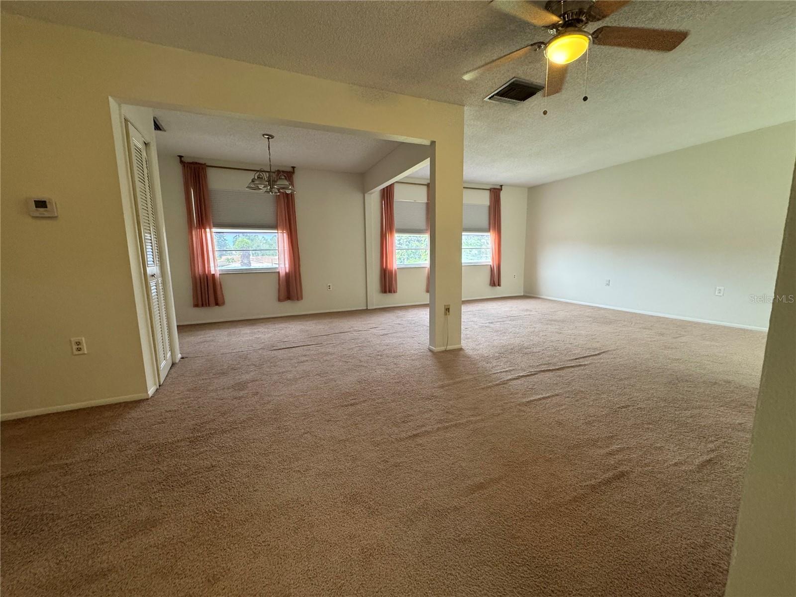 1126 KING ARTHUR CT #413 — photo 2