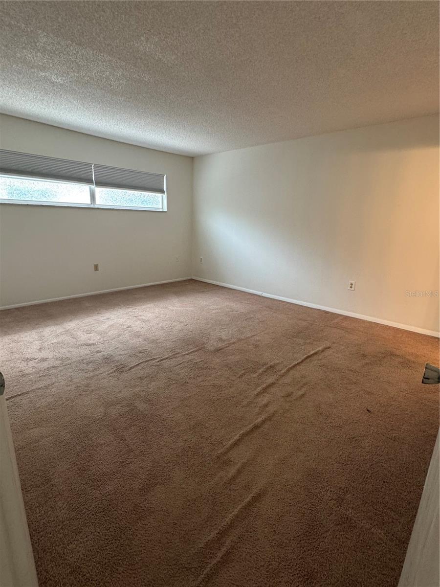1126 KING ARTHUR CT #413 — photo 4