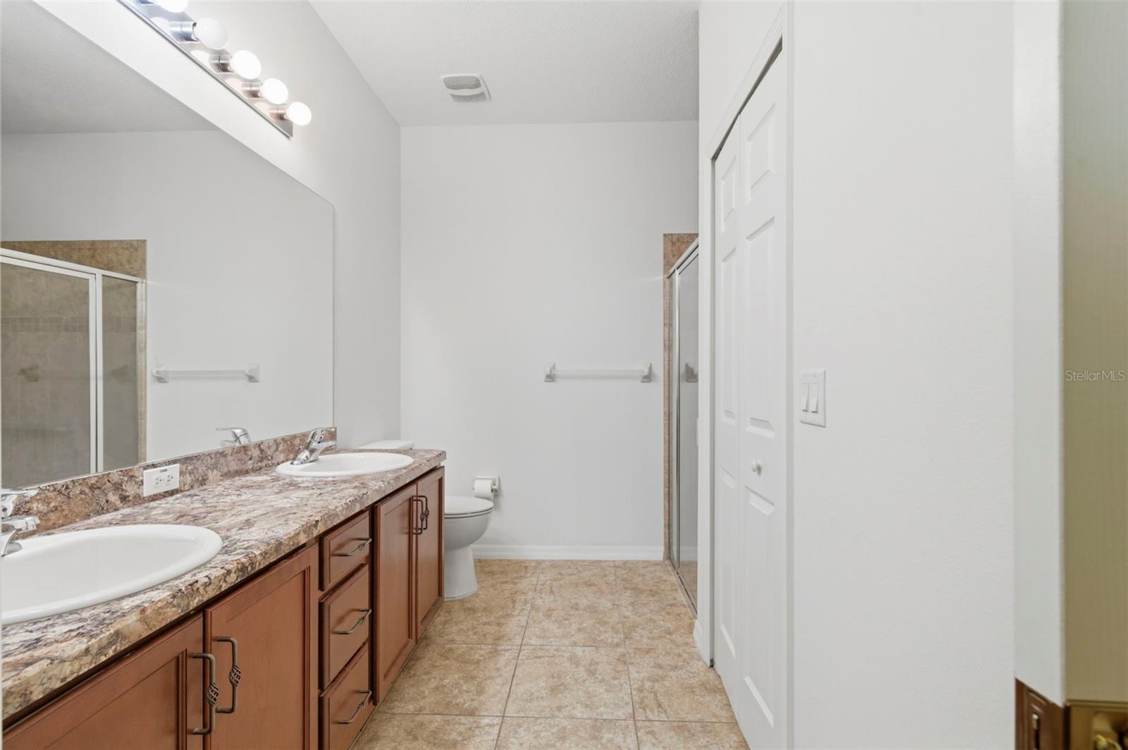 11214 PORT DOUGLAS DR — photo 13