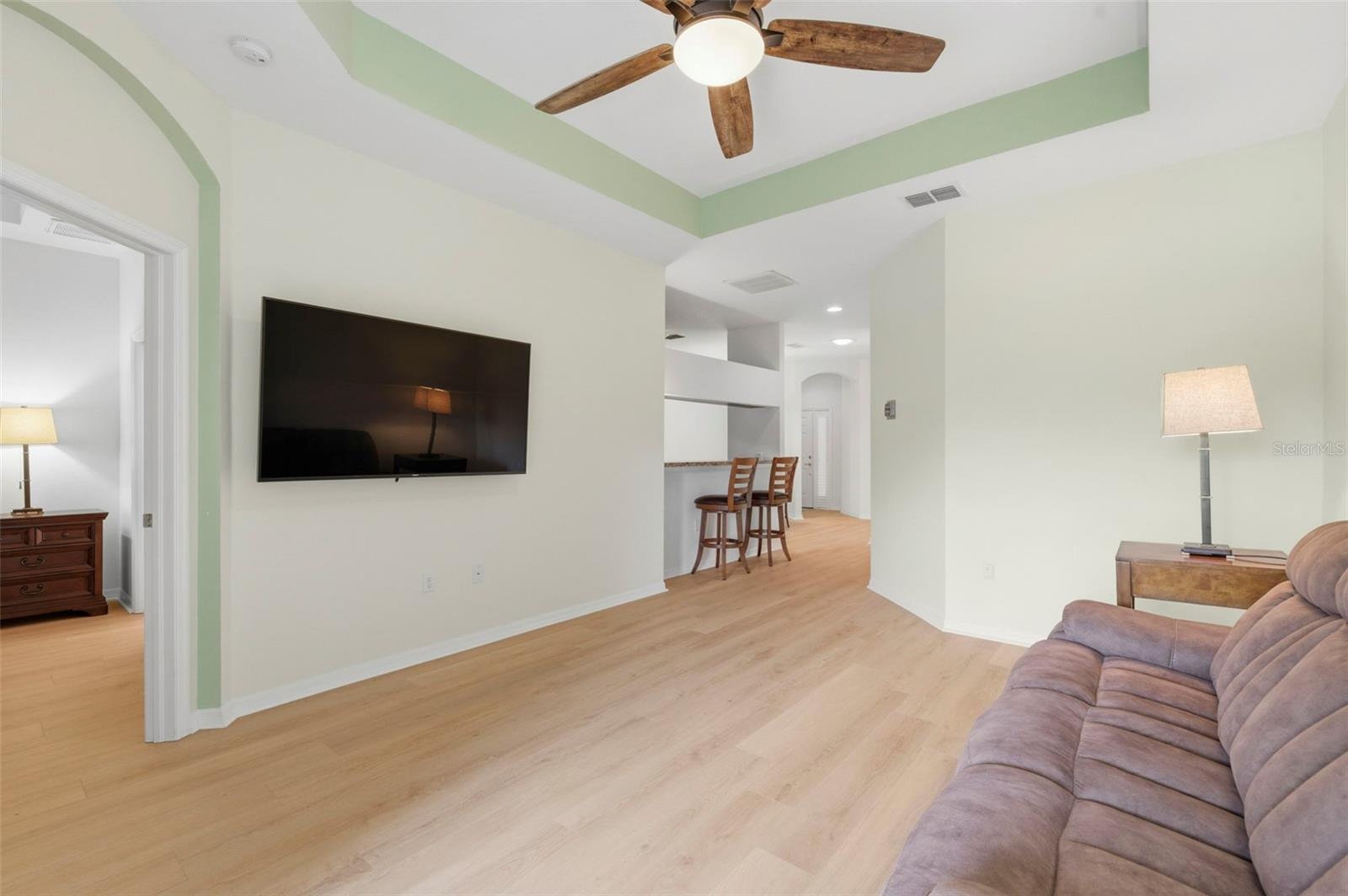 11214 PORT DOUGLAS DR — photo 9