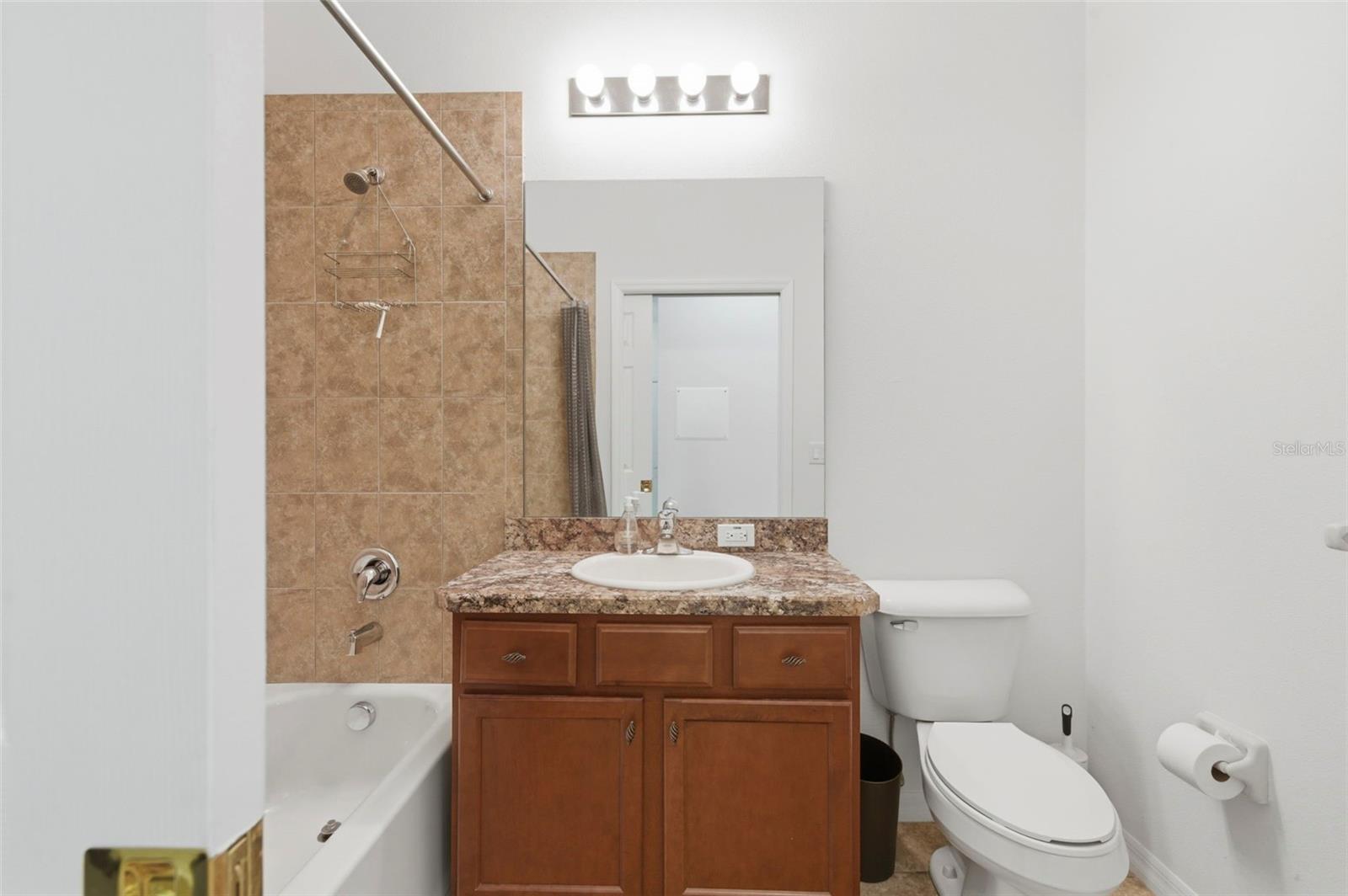 11214 PORT DOUGLAS DR — photo 18