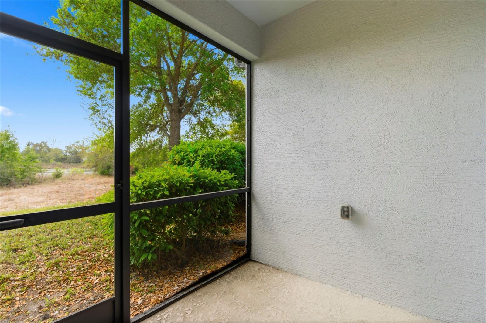 11214 PORT DOUGLAS DR — photo 28