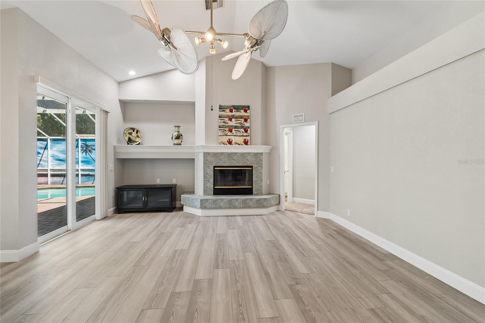 4227 AUSTON WAY — photo 10