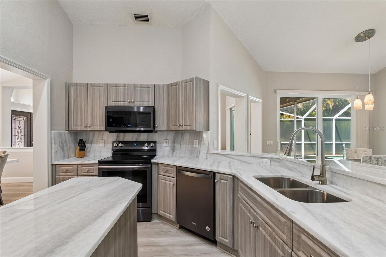 4227 AUSTON WAY — photo 6