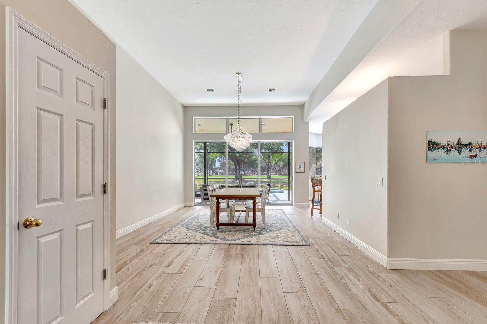7212 N SERENOA DR — photo 4