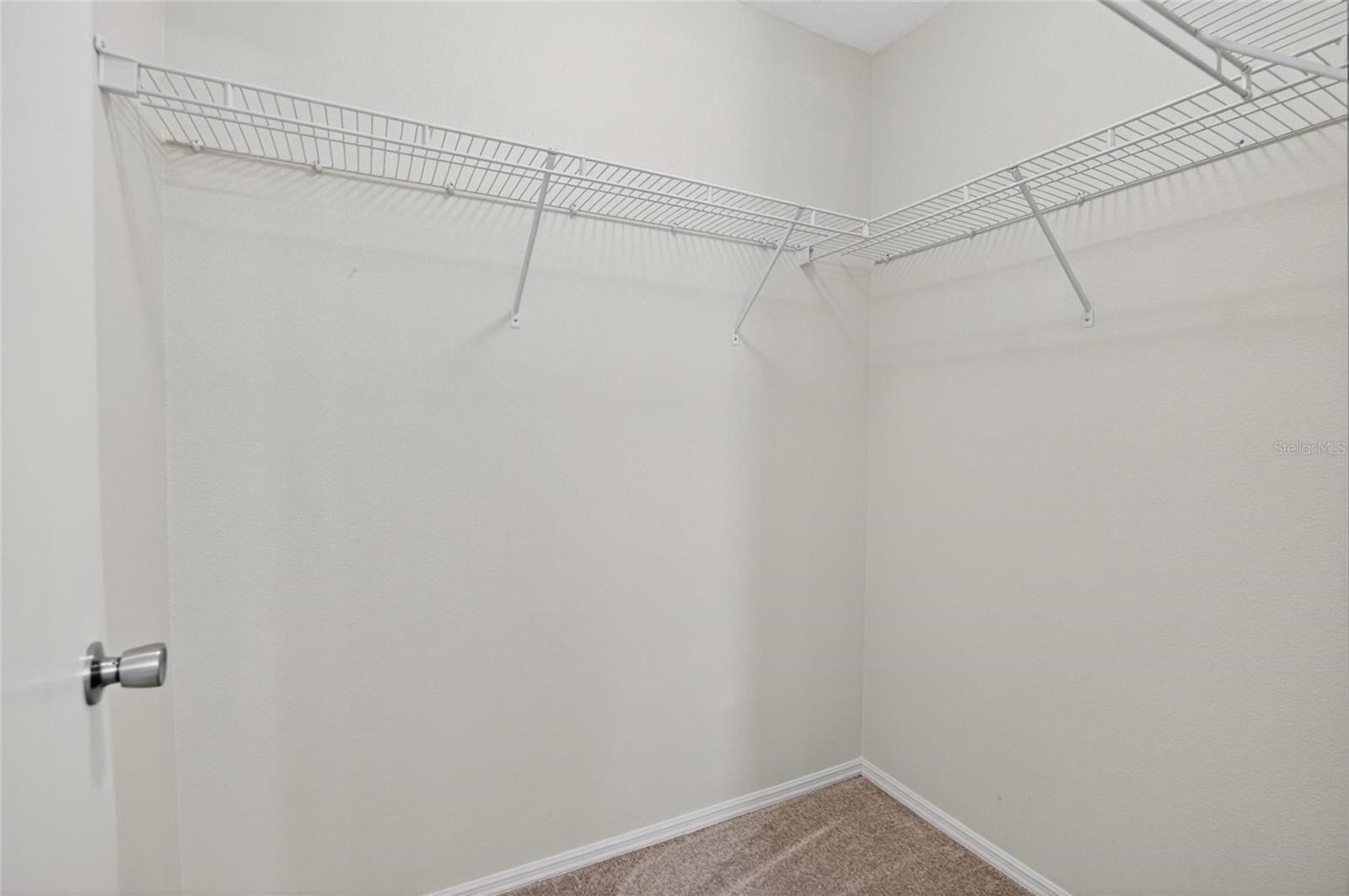 2605 OLEANDER LAKES DR — photo 25
