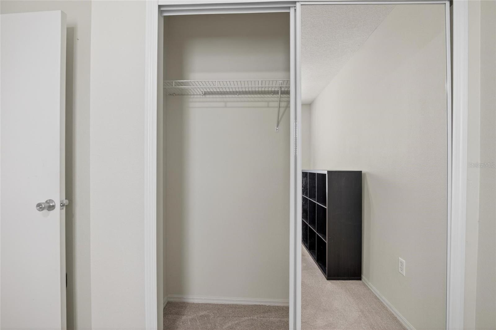2605 OLEANDER LAKES DR — photo 36