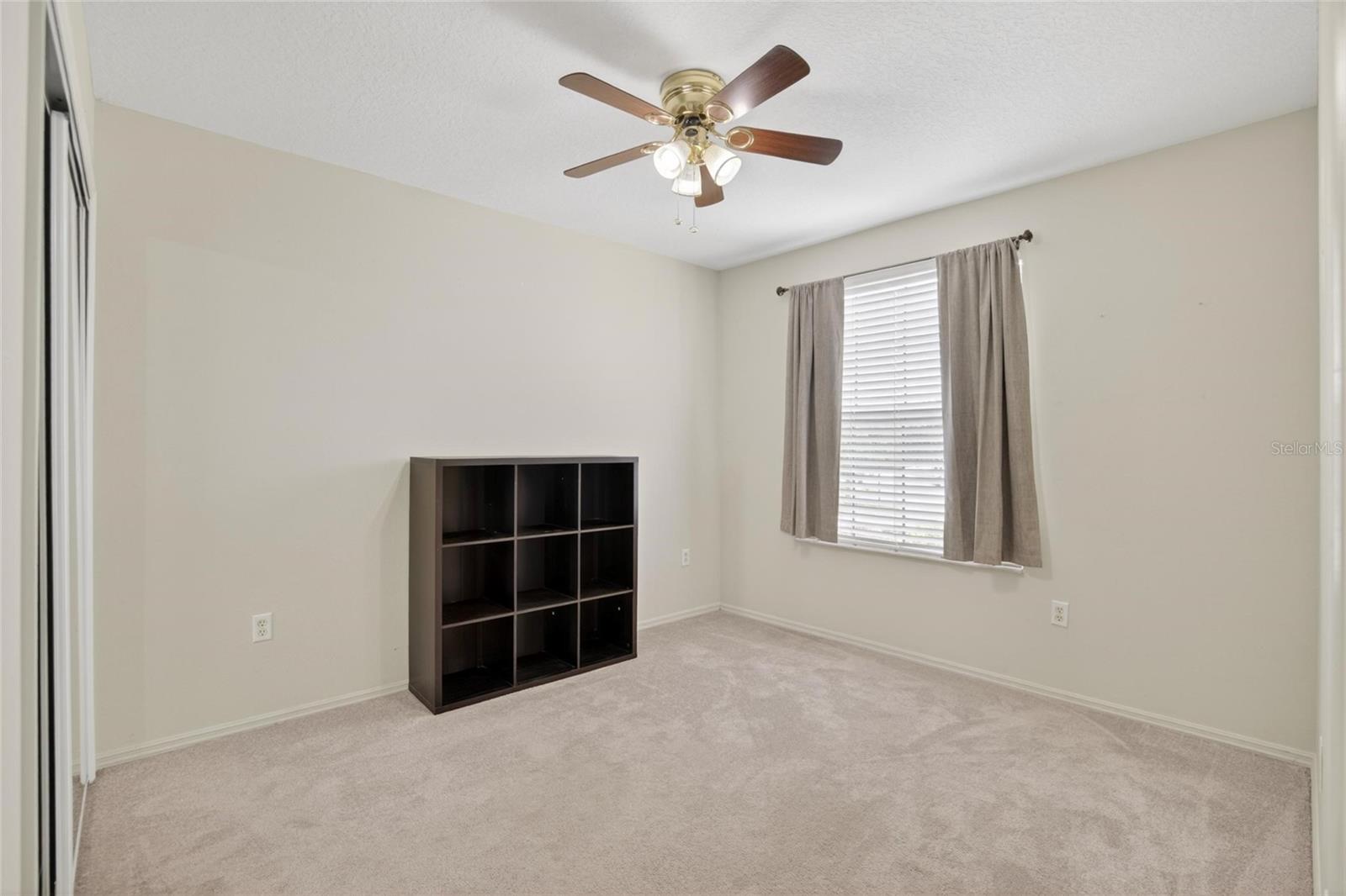 2605 OLEANDER LAKES DR — photo 35