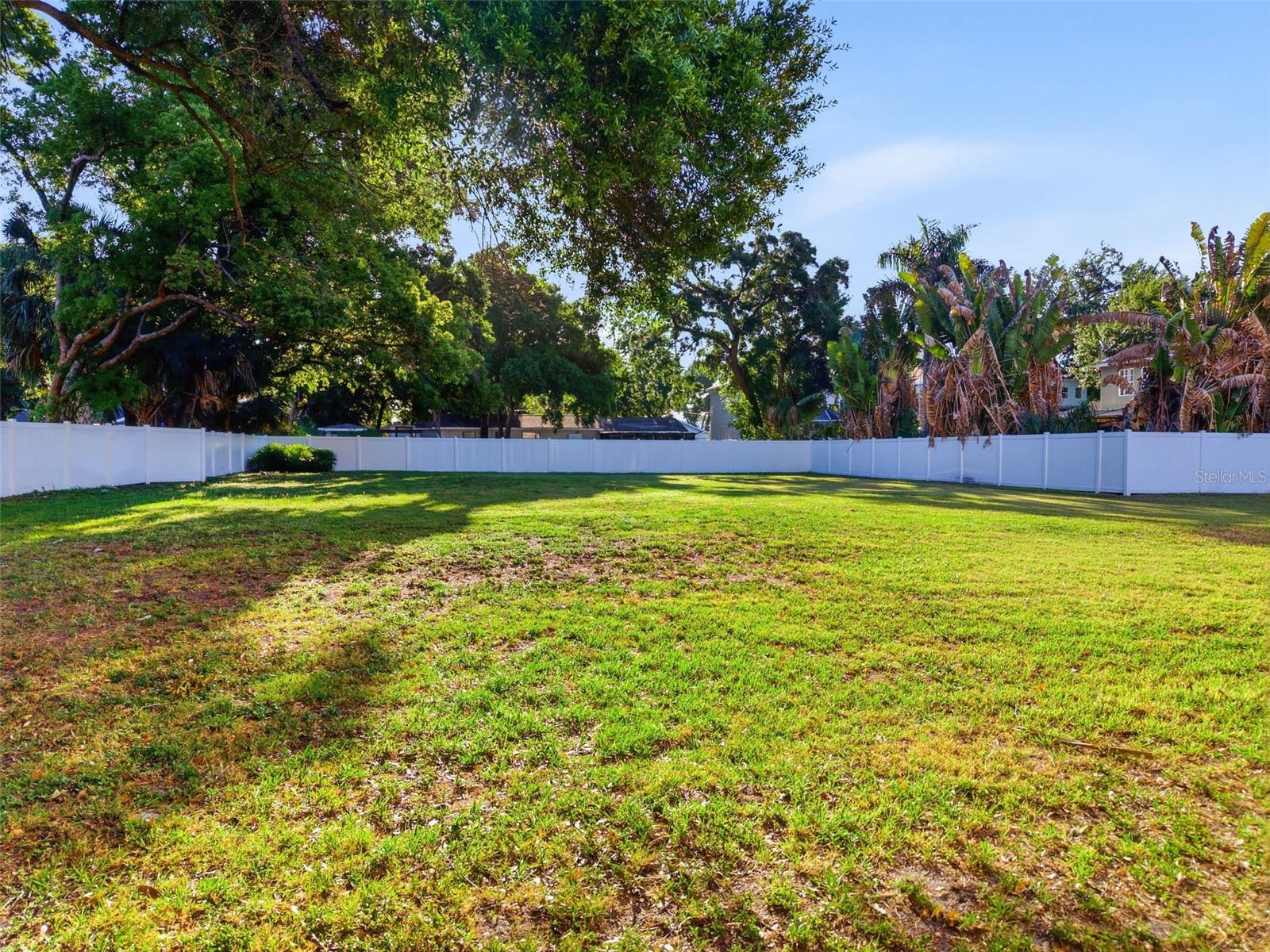 3348 W HIDDEN HAVEN CT — photo 16
