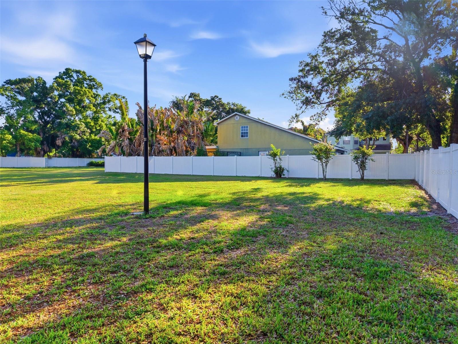 3348 W HIDDEN HAVEN CT — photo 19