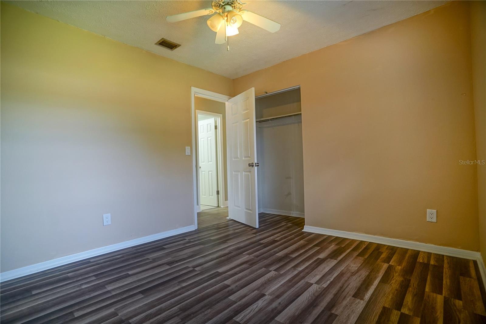 3320 LAS BRISAS DR — photo 15