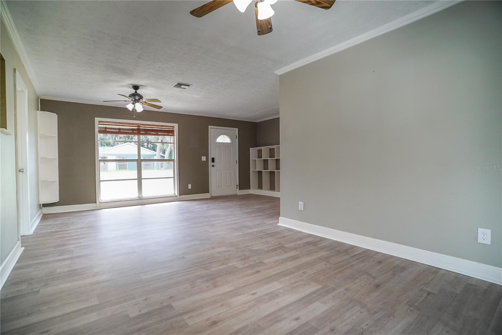 3320 LAS BRISAS DR — photo 3