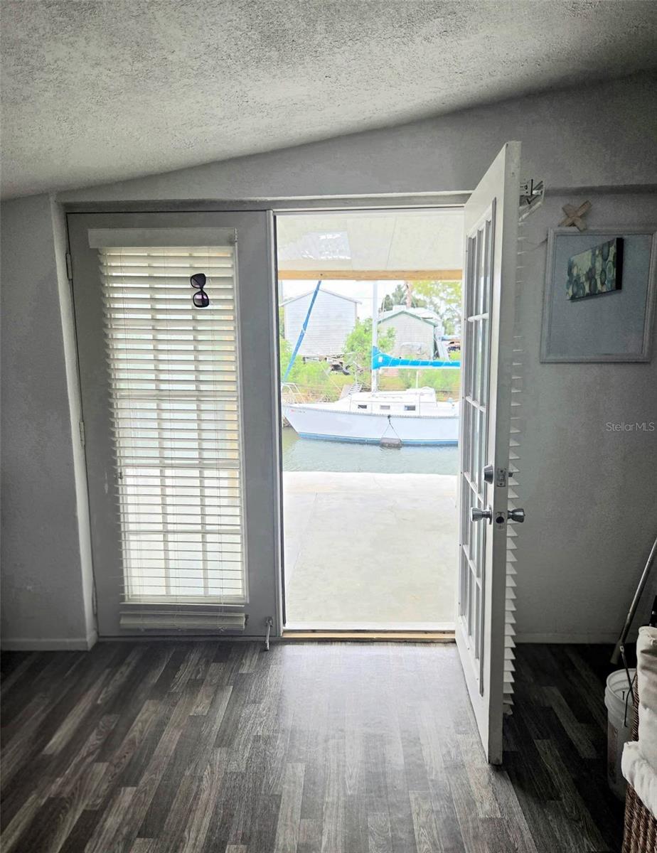 6726 ALBATROSS LN — photo 4