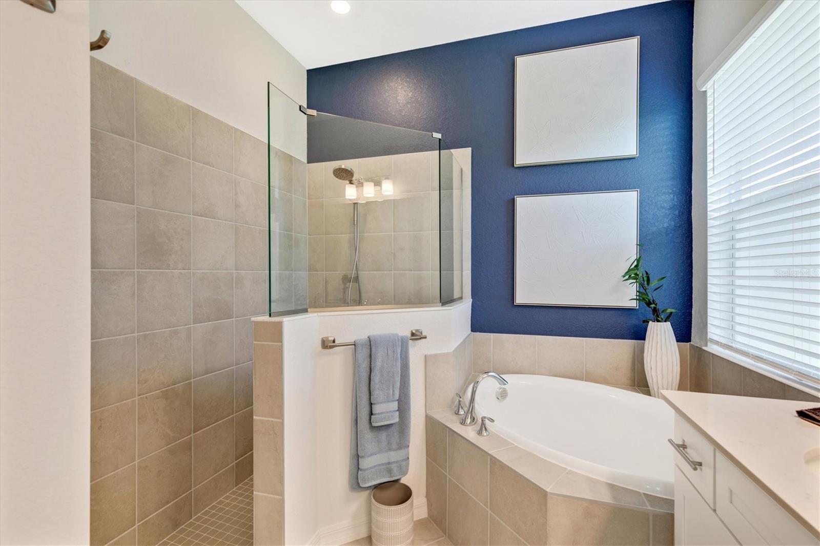 12736 TULUM LOOP — photo 37