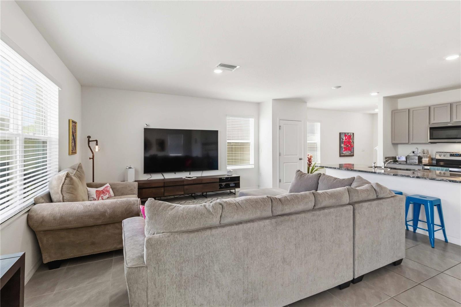 8354 HARDY BAY LOOP — photo 4