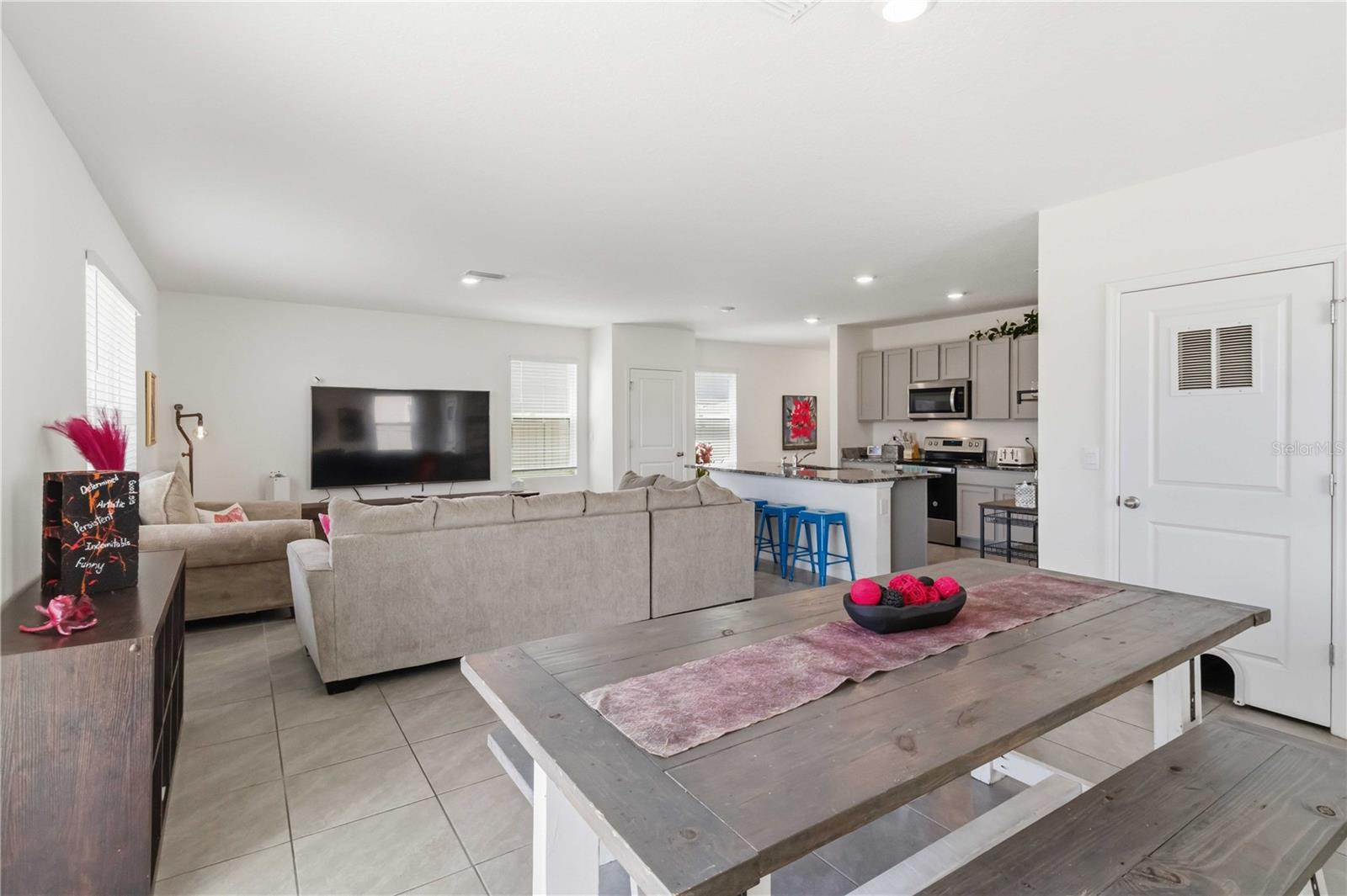 8354 HARDY BAY LOOP — photo 9