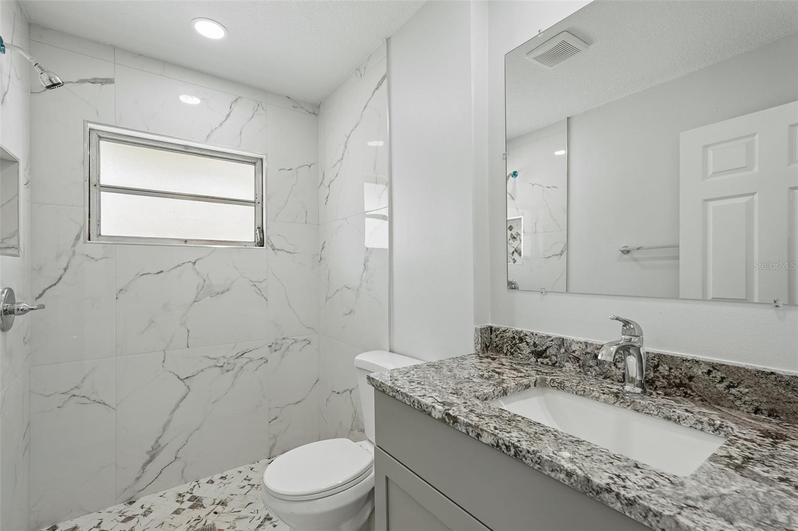 1339 22ND ST — photo 28