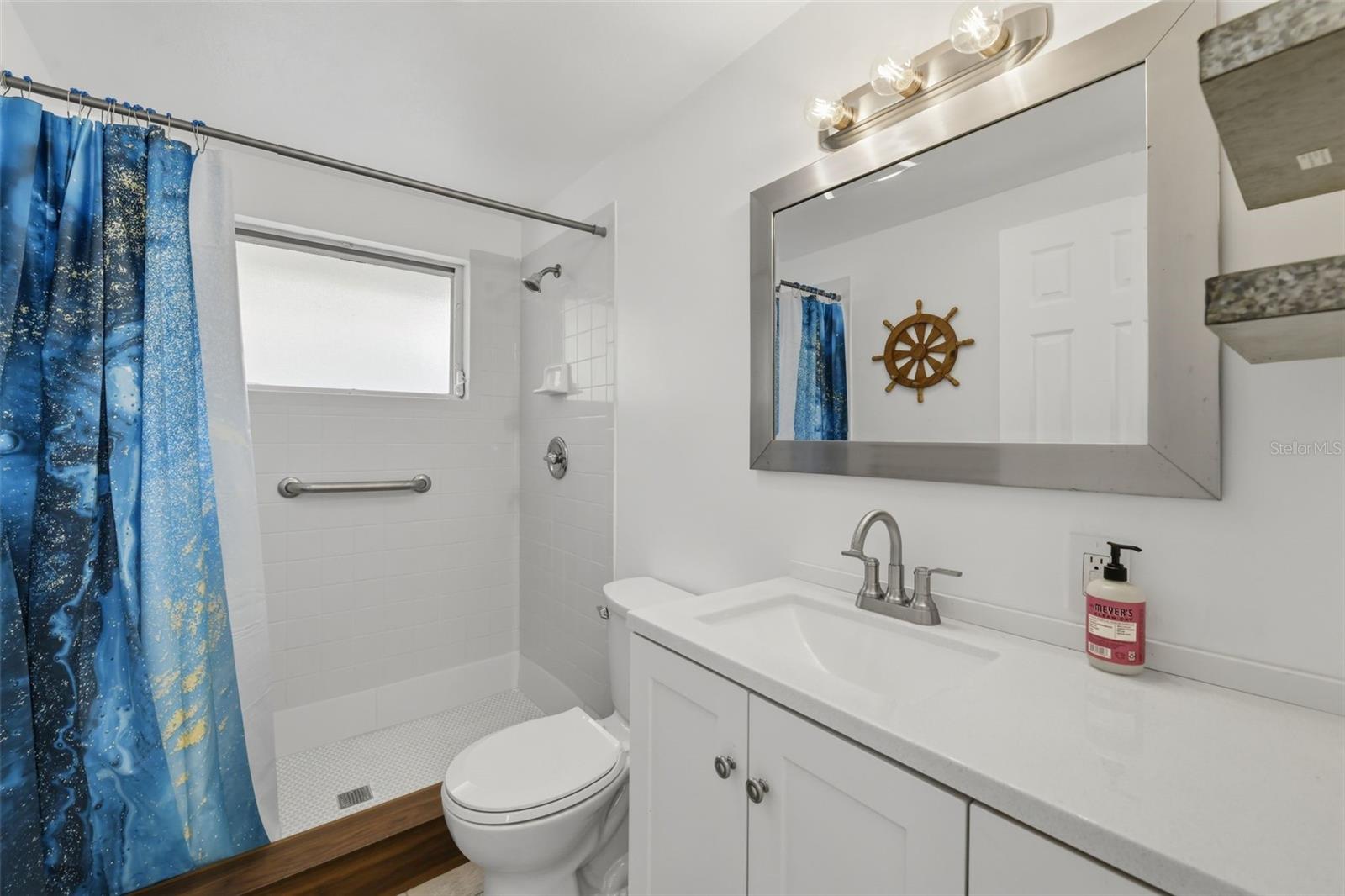 8456 MIDNIGHT PASS RD — photo 19