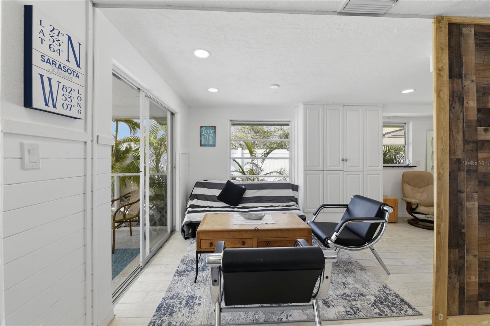 8456 MIDNIGHT PASS RD — photo 10