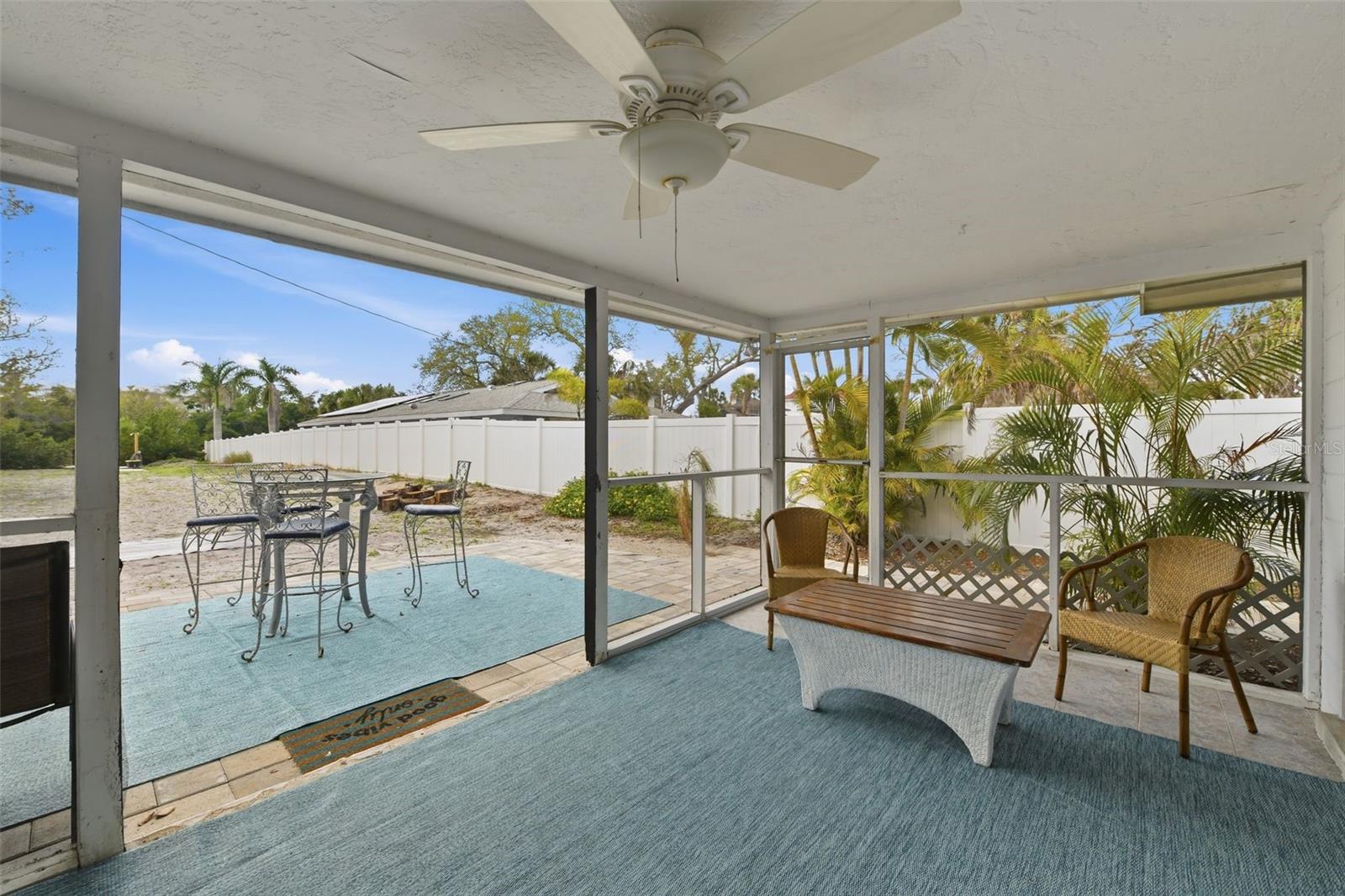 8456 MIDNIGHT PASS RD — photo 22