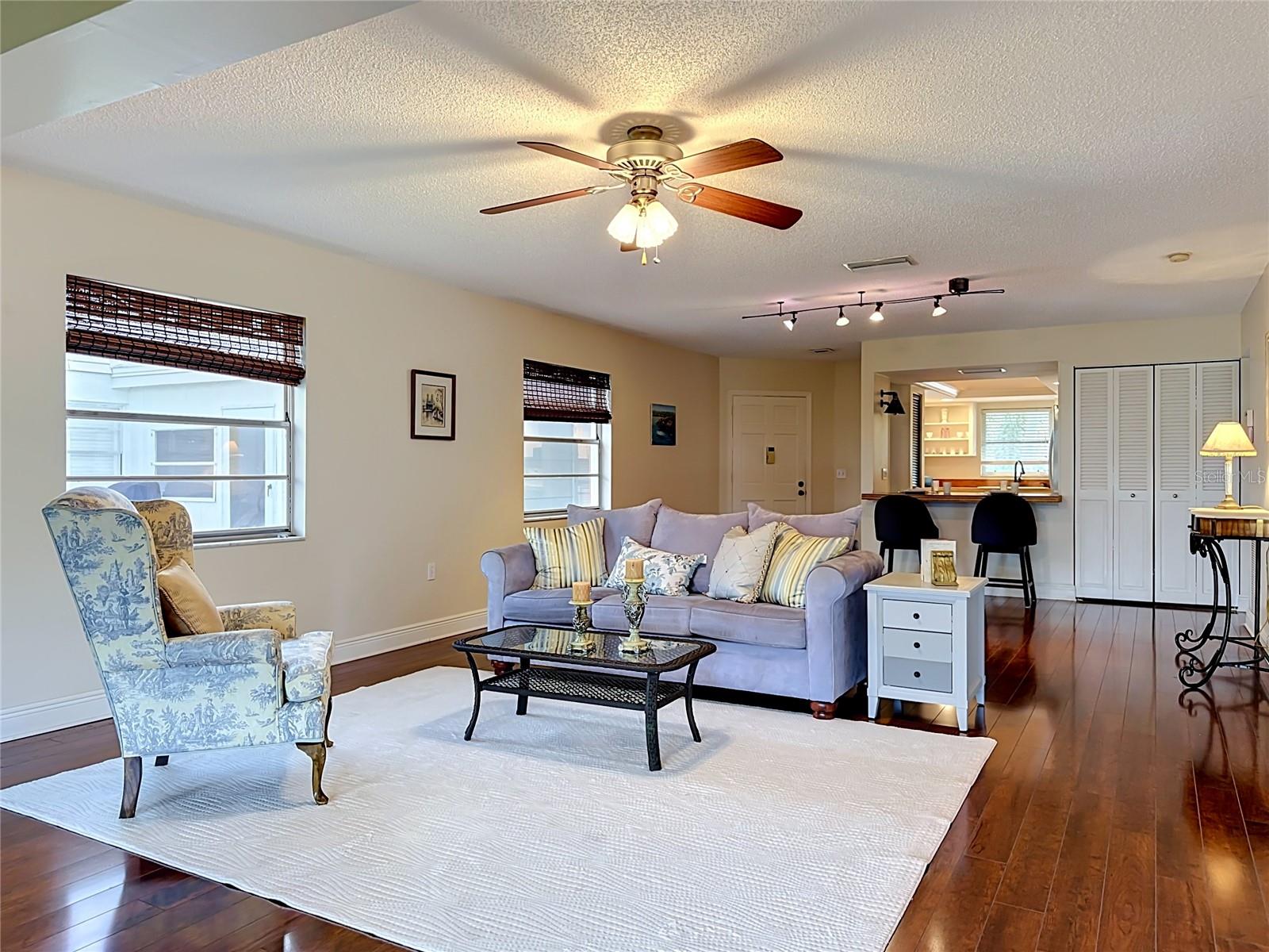 4523 W INDEPENDENCE DR W — photo 23