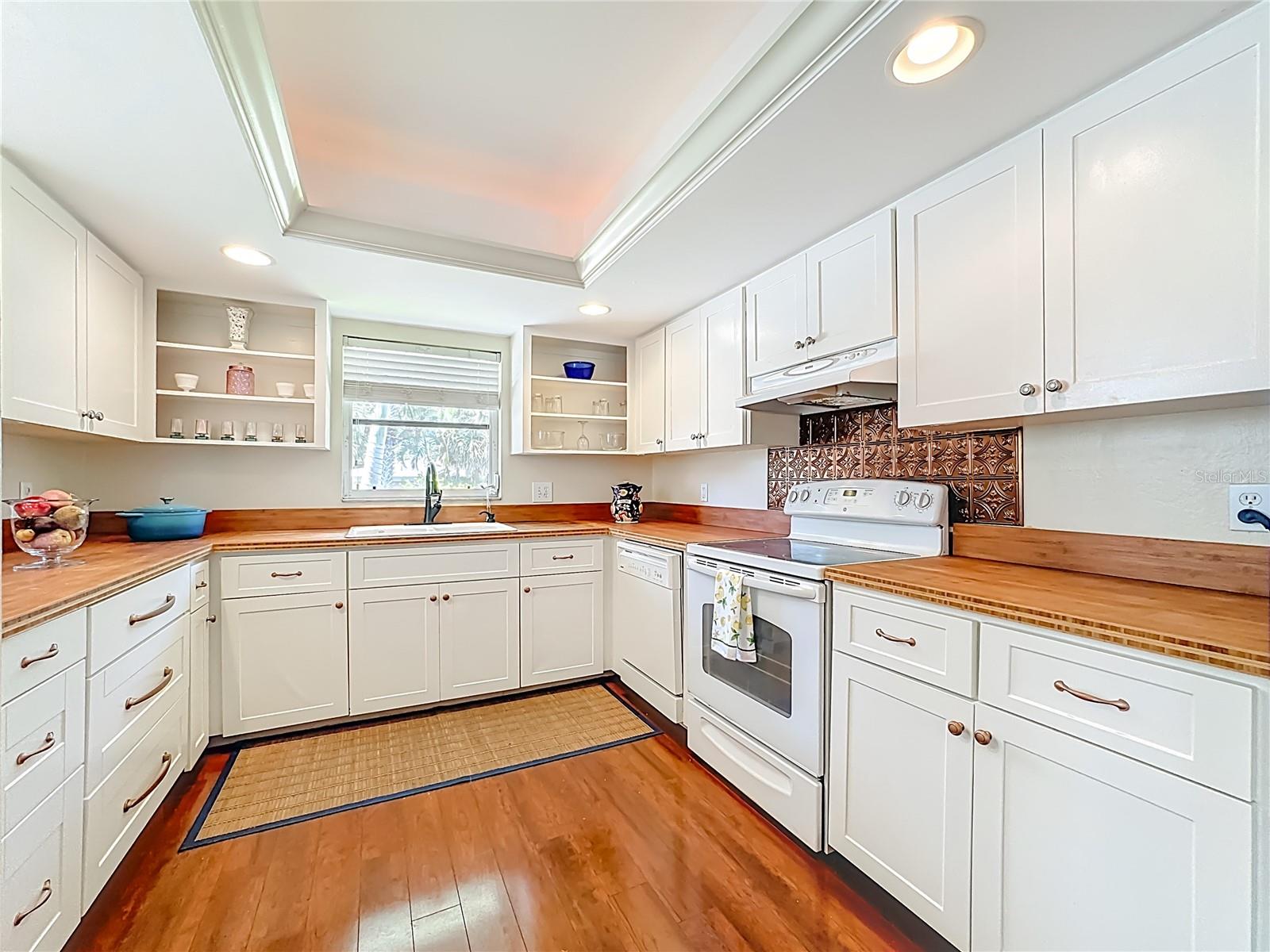 4523 W INDEPENDENCE DR W — photo 10