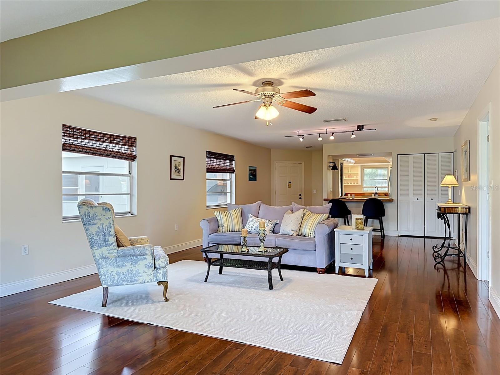 4523 W INDEPENDENCE DR W — photo 18