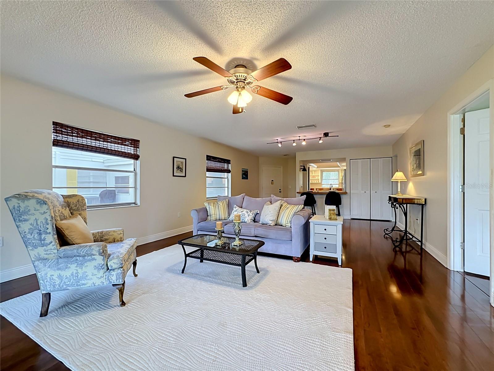 4523 W INDEPENDENCE DR W — photo 19