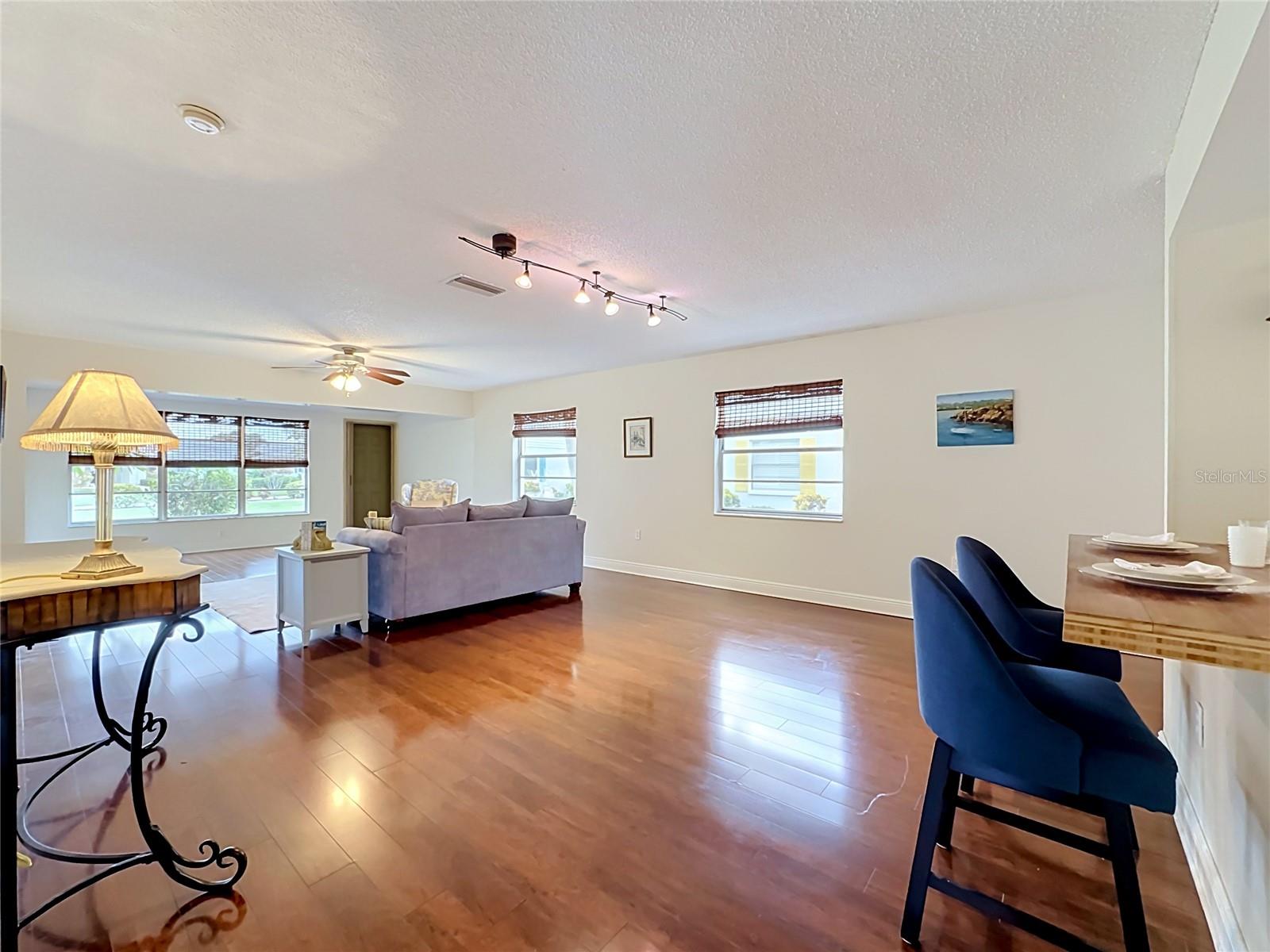 4523 W INDEPENDENCE DR W — photo 26