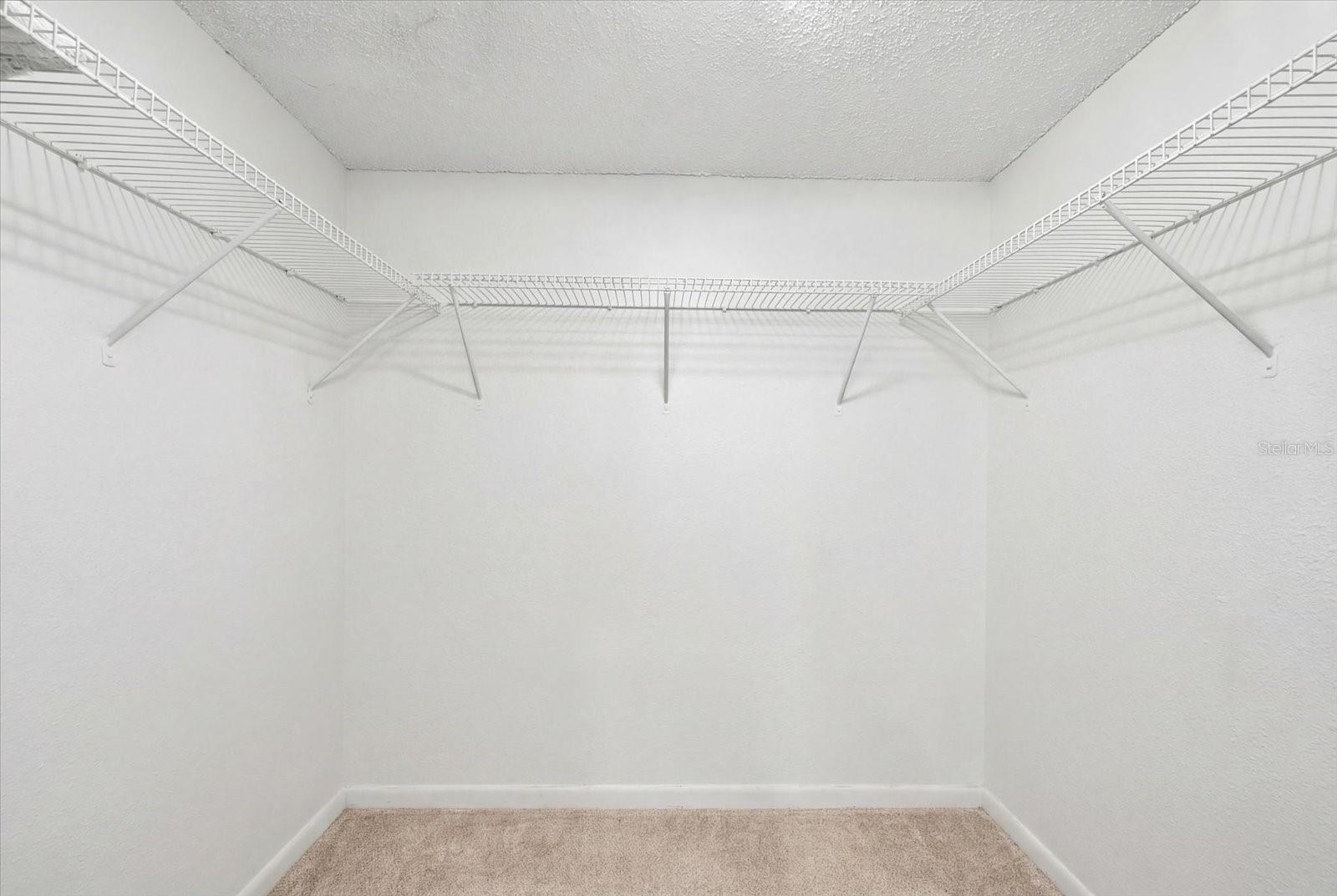 610 ISLAND WAY #607 — photo 18
