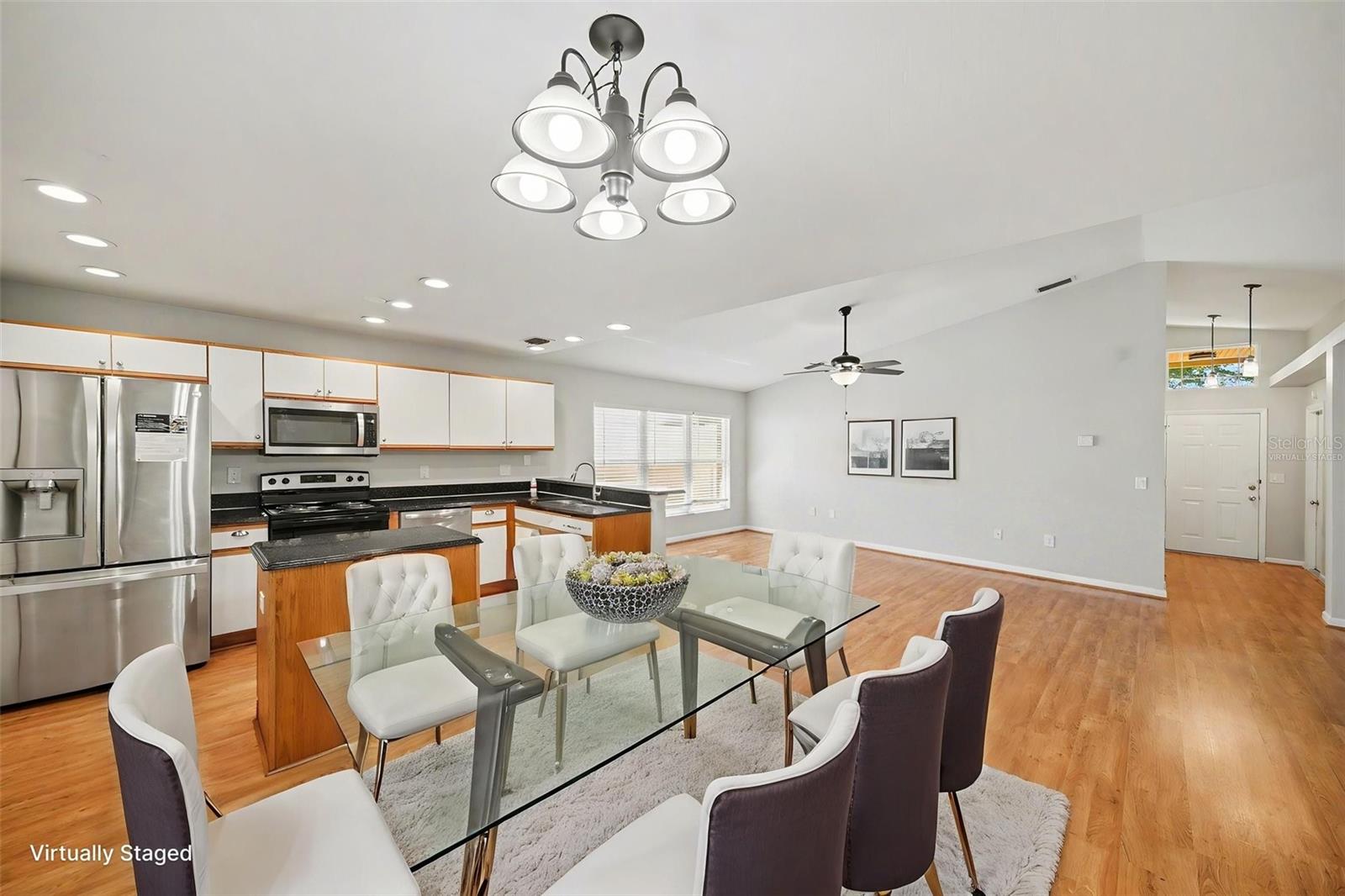 2424 CAMDEN OAKS PL — photo 14