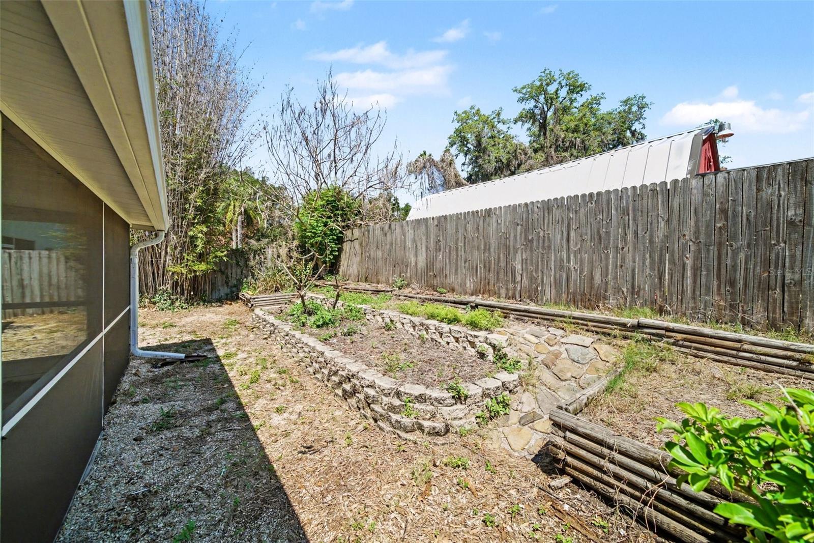 2424 CAMDEN OAKS PL — photo 22