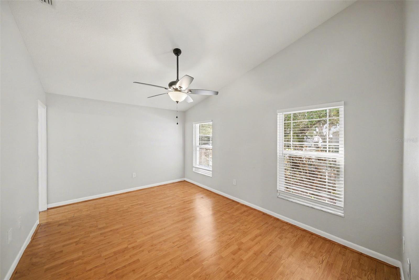 2424 CAMDEN OAKS PL — photo 6