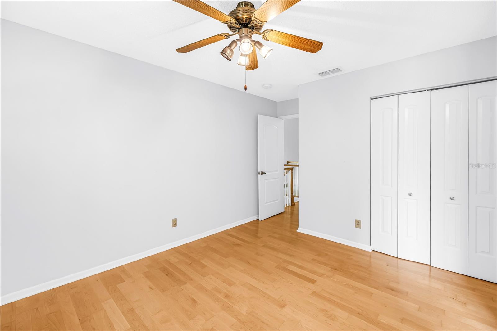 1092 SANABEL CT NE — photo 23