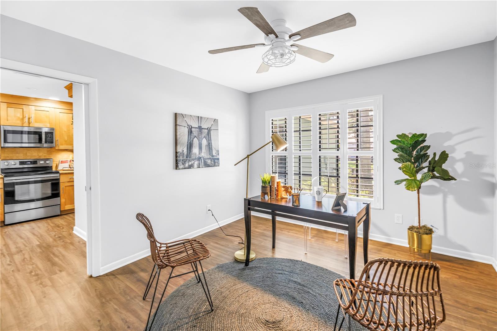 1092 SANABEL CT NE — photo 13