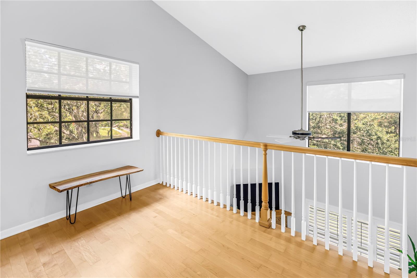 1092 SANABEL CT NE — photo 26