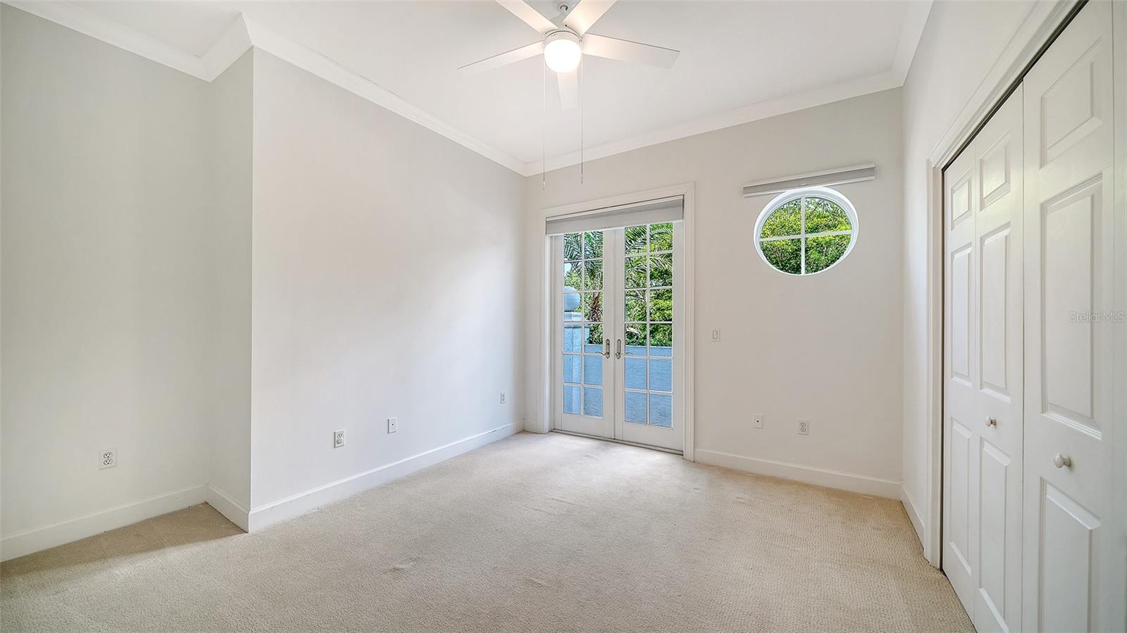 1704 FORTUNA ST — photo 32