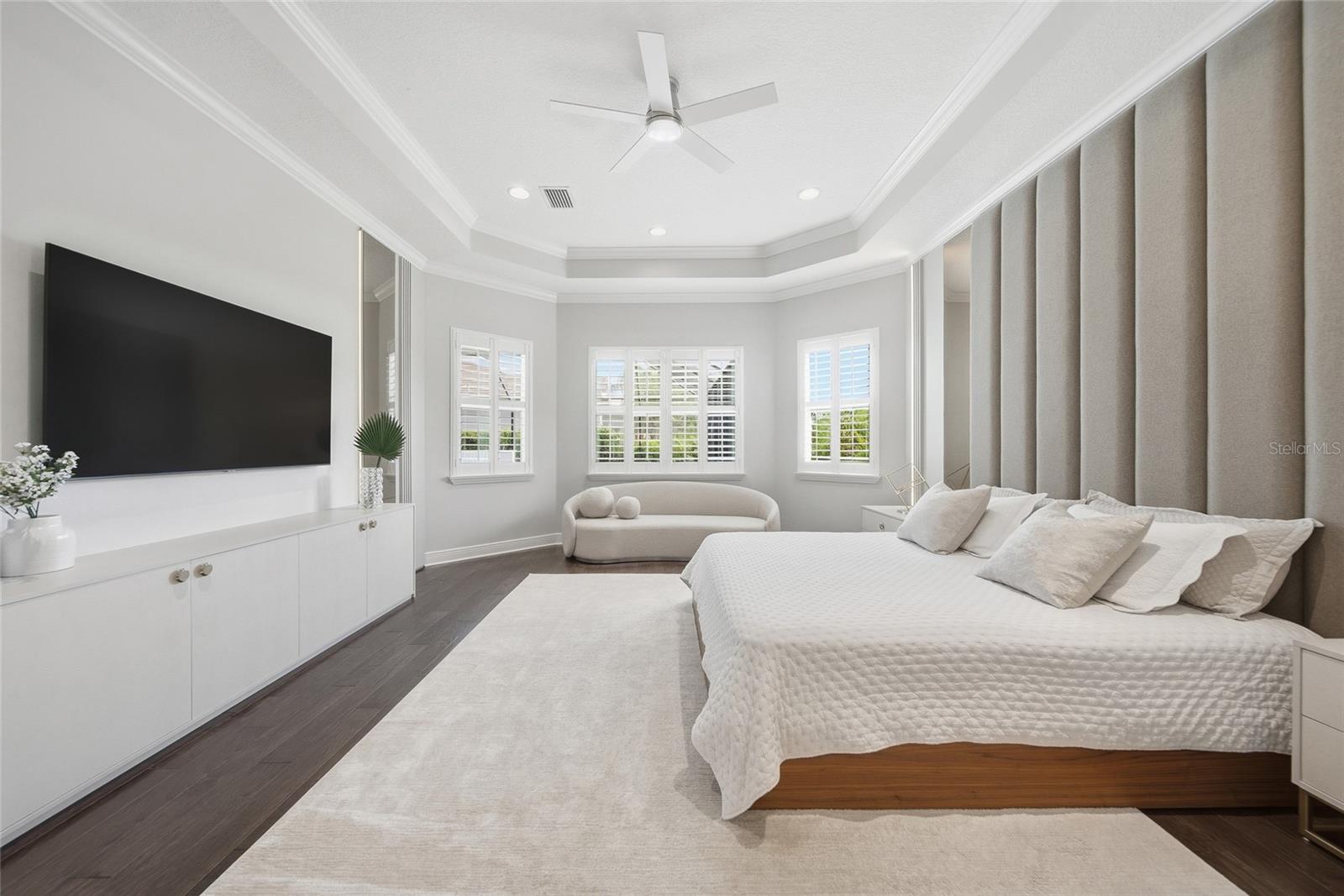 2420 COCO PALM CIR — photo 36