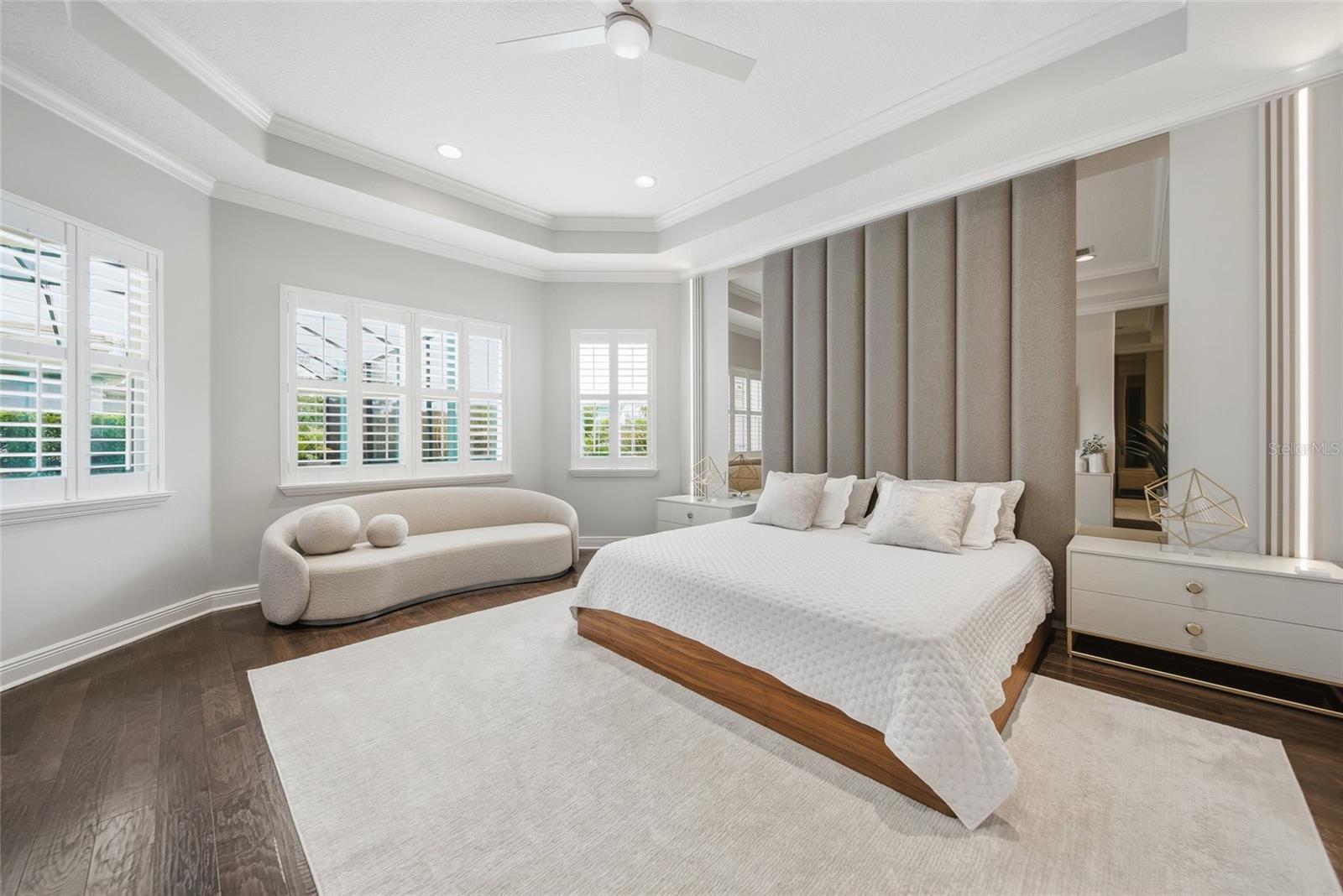 2420 COCO PALM CIR — photo 35