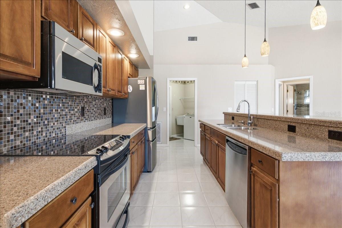 7015 PLEASANT HILL RD — photo 24