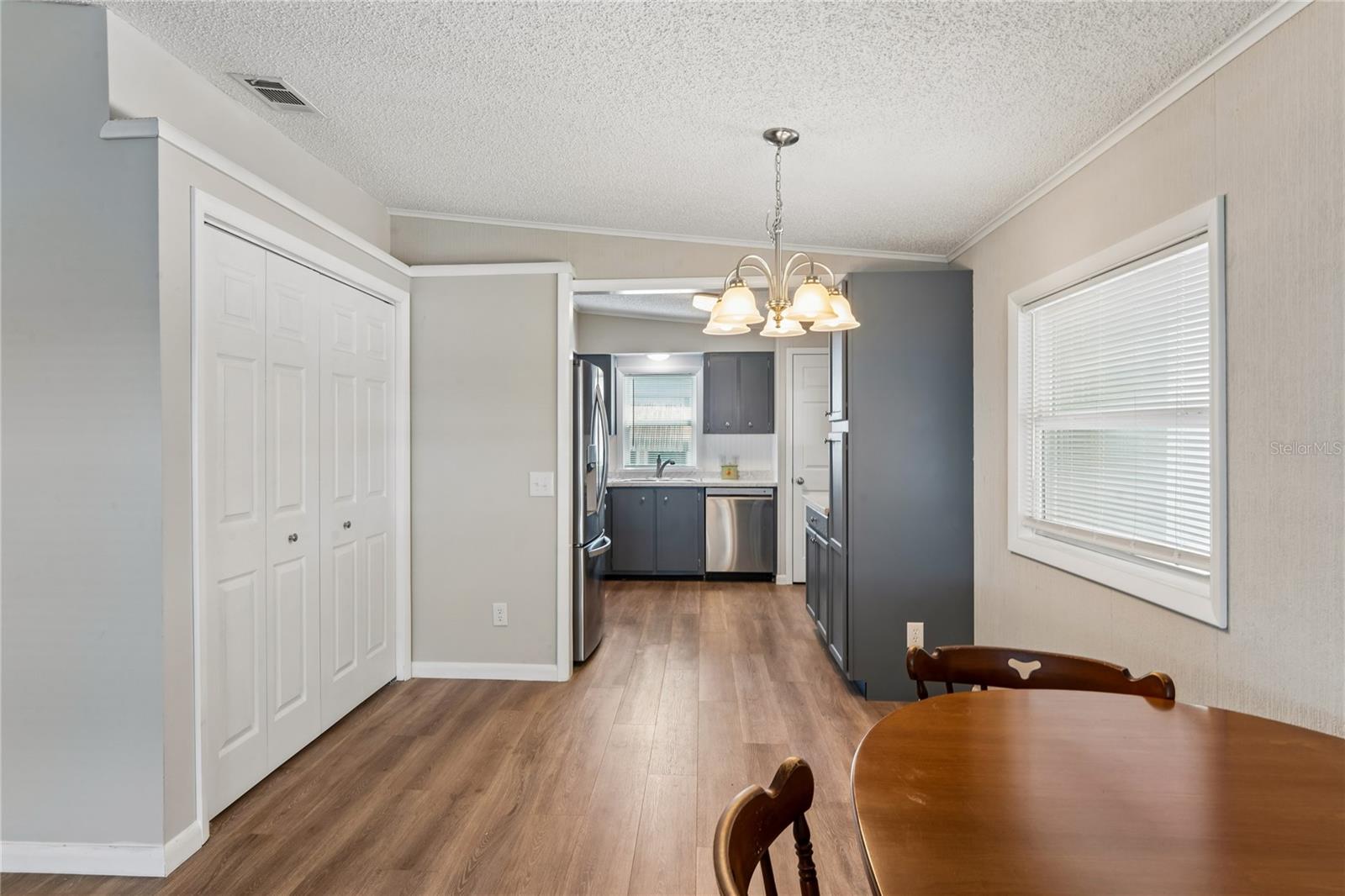 37537 PINATA AVE — photo 15