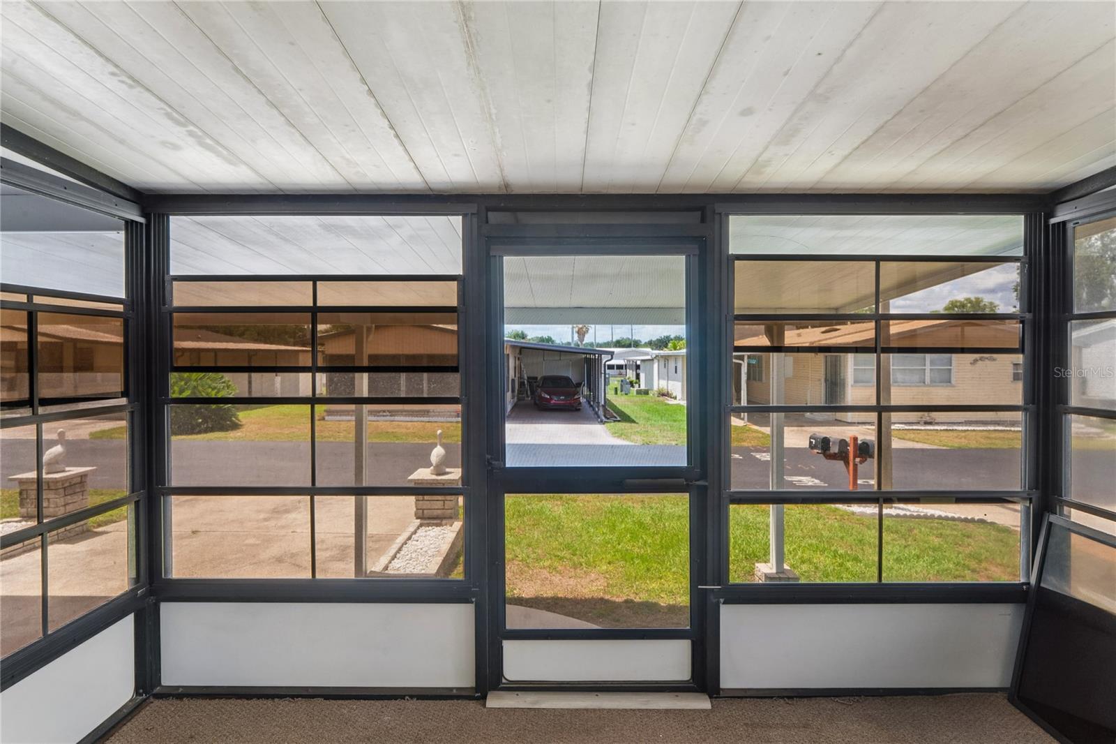 37537 PINATA AVE — photo 5