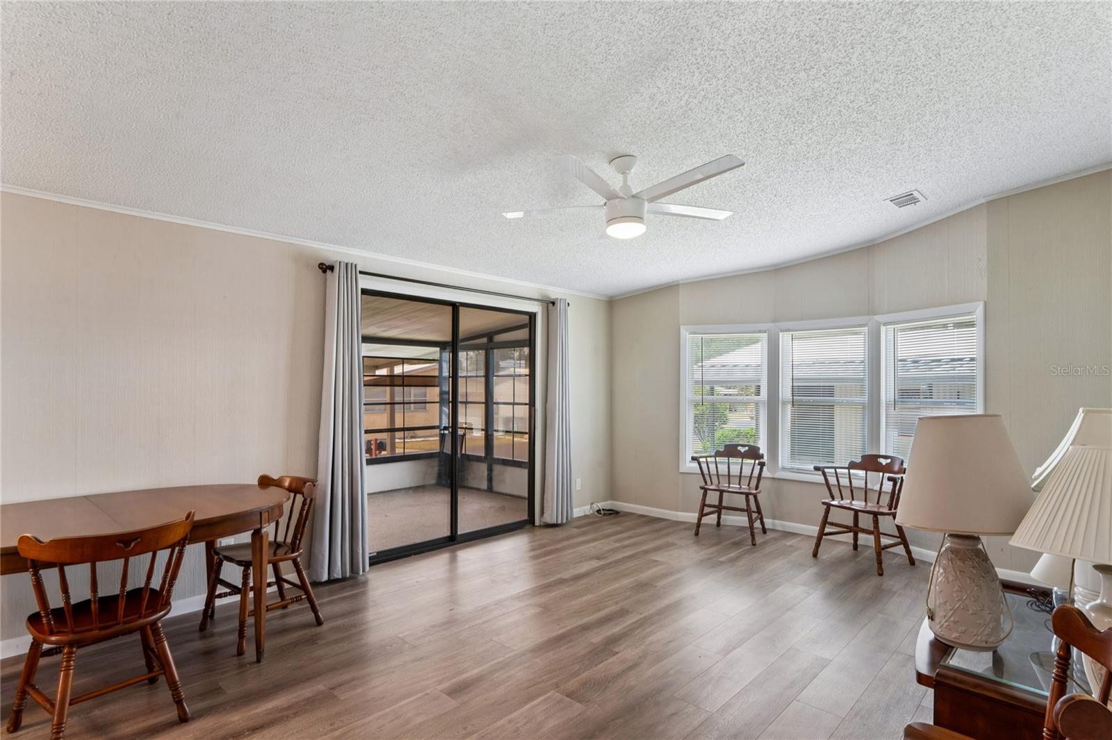 37537 PINATA AVE — photo 9