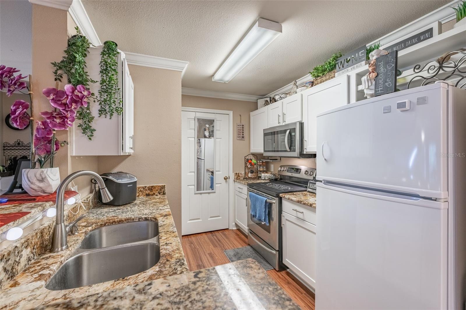 18439 BRIDLE CLUB DR — photo 8