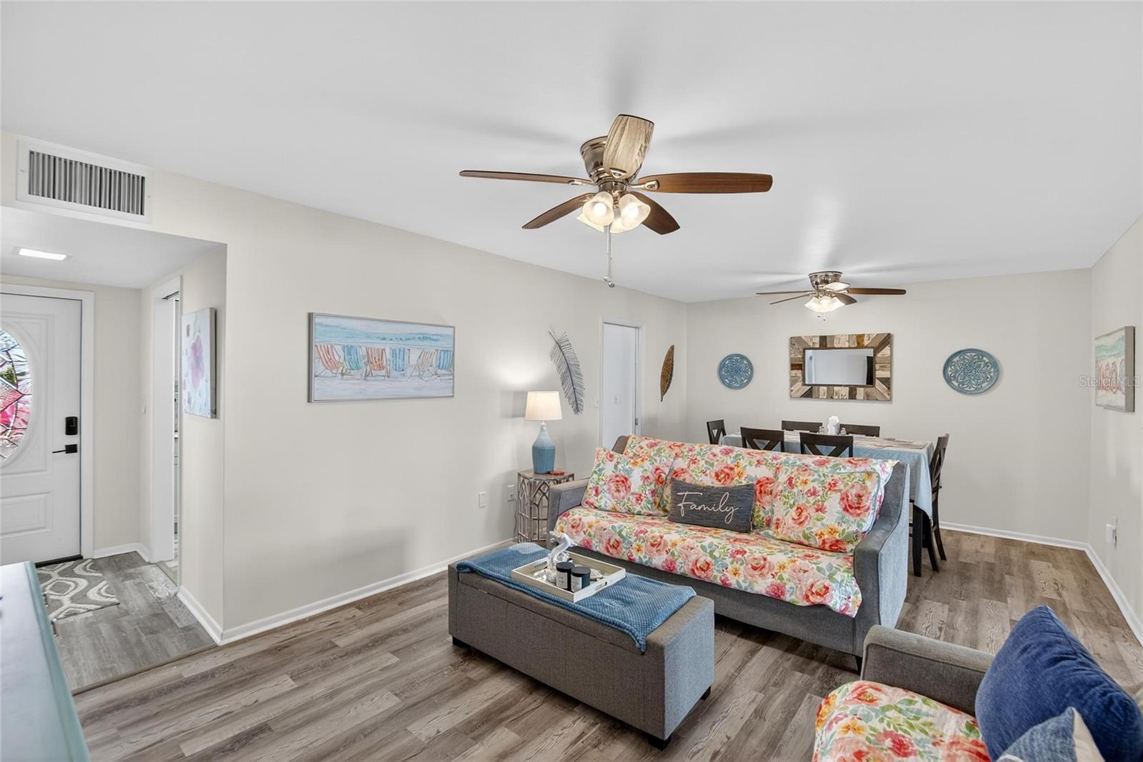 809 OAKMONT AVE — photo 11