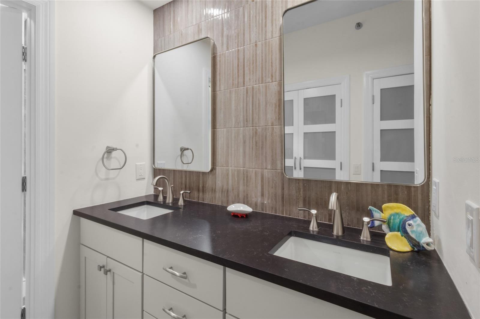 615 DREAM ISLAND PL #105 — photo 14