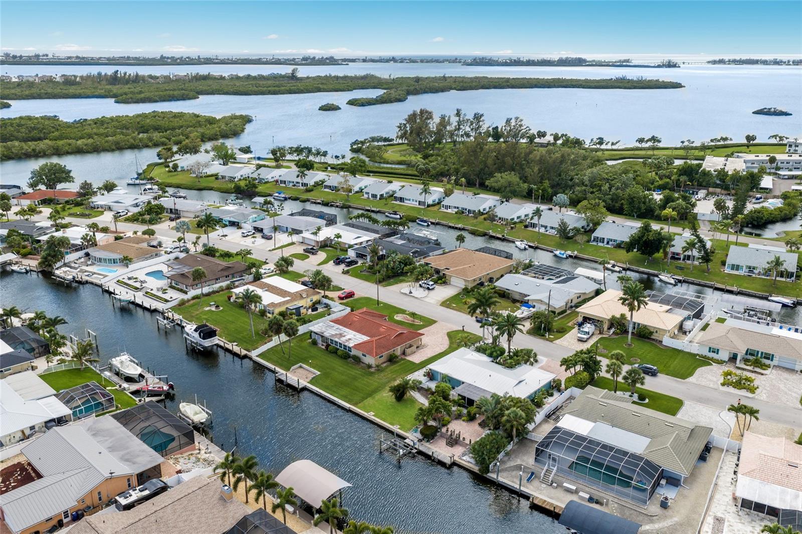 5007 BIMINI DR — photo 37