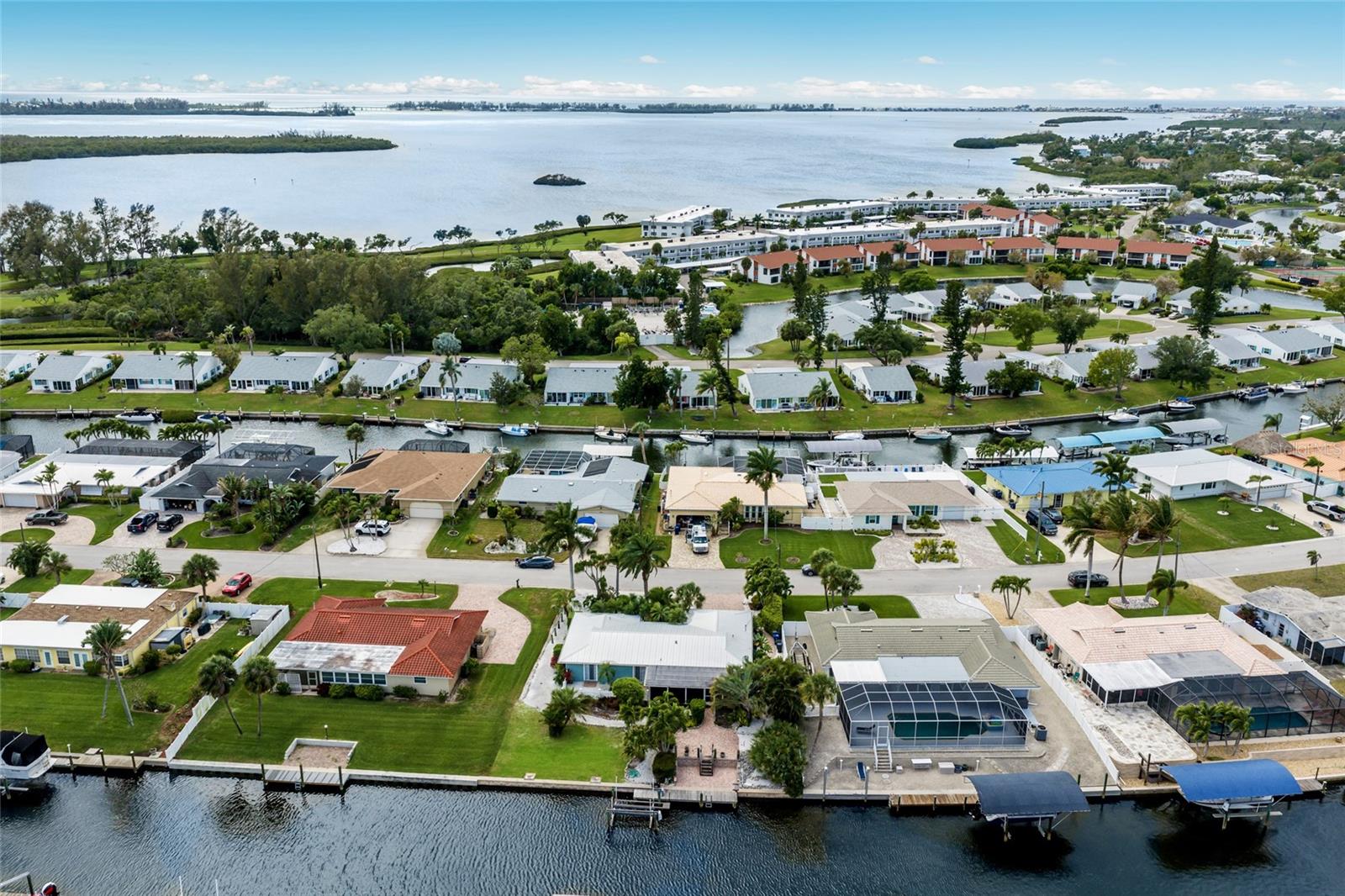 5007 BIMINI DR — photo 36